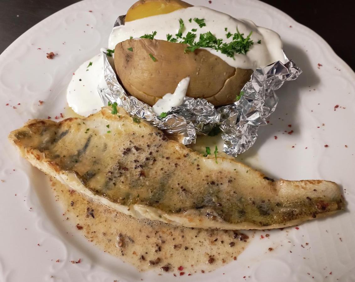 Hotel-Restaurant-Krone Bad Brückenau 外观 照片